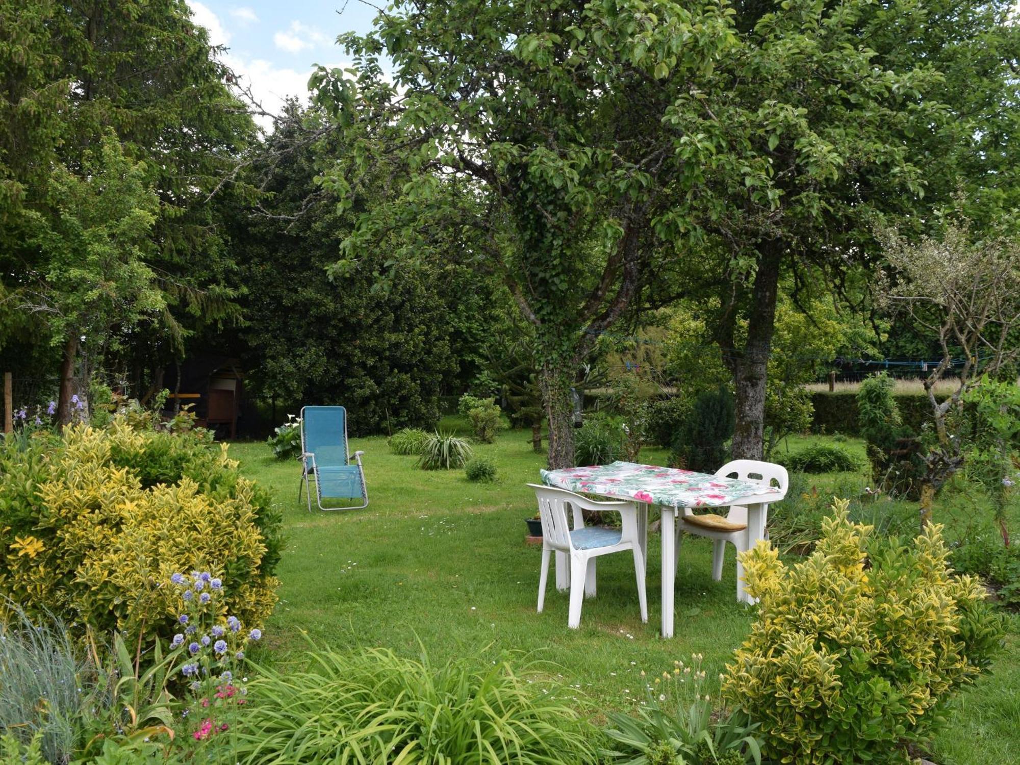 Charme Et Authenticite En Foret Maine Normandie : Demeure Renovee Avec Jardin, Ideale Pour Sejour Detente - Fr-1-410-186 Crisse Экстерьер фото